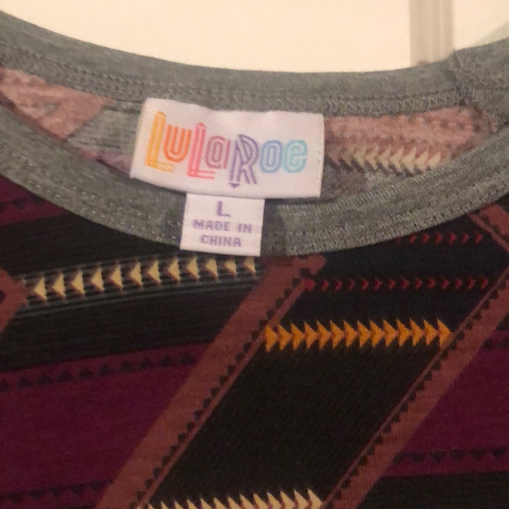 LuLaRoe Randy - Picture 3 of 5